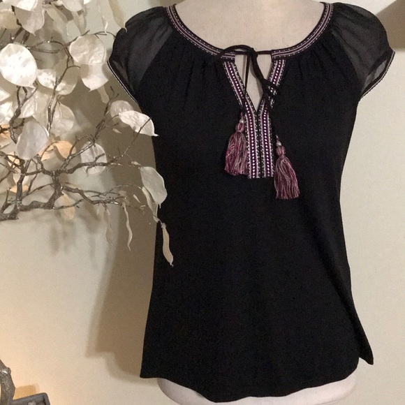 White House Black Market Tops - WHITE HOUSE BLACK MARKET TOP